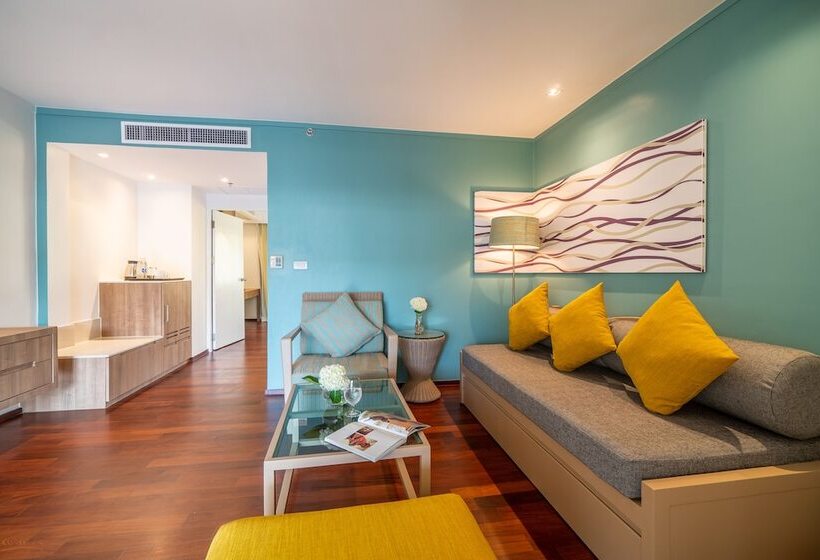 패밀리 스위트, Radisson Resort And Suites Phuket
