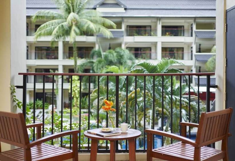 테라스 스위트, Radisson Resort And Suites Phuket