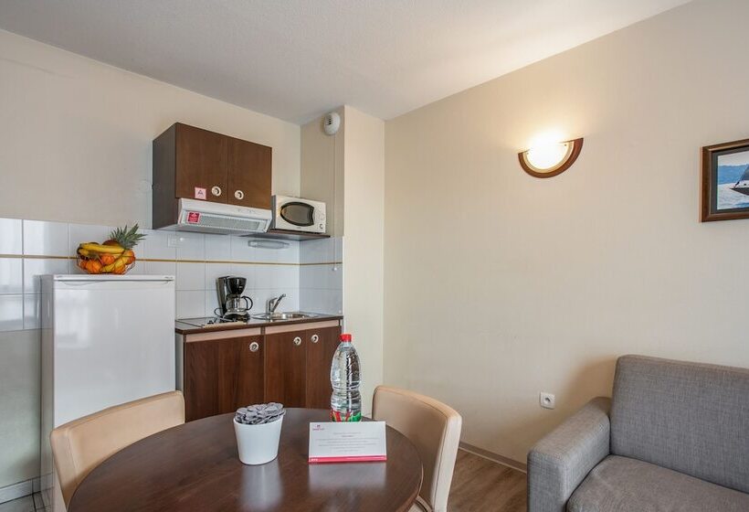 Апартаменты Superior 1 Спальня, Appart City Classic Nîmes