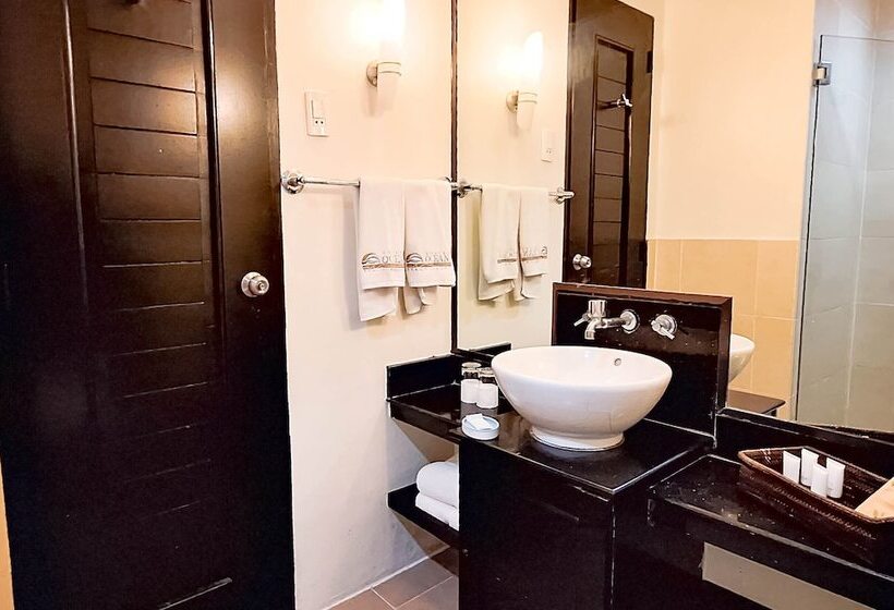 수피리어 룸, Boracay Ocean Club Beach Resort
