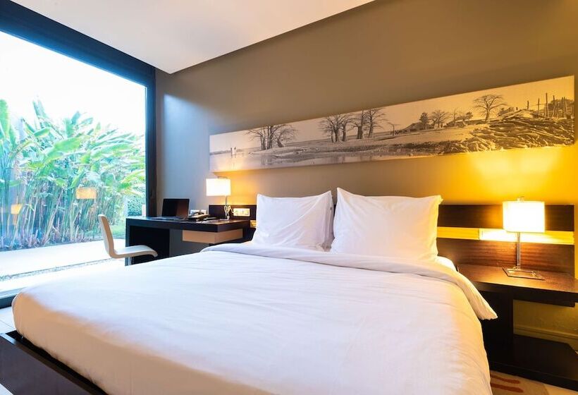 اتاق سوپریور با چشم‌انداز دریا و بالکن, Radisson Blu Hotel, Dakar Sea Plaza