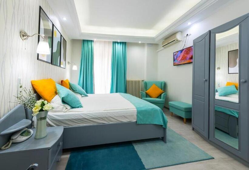 سوییت, Relax Comfort Suites