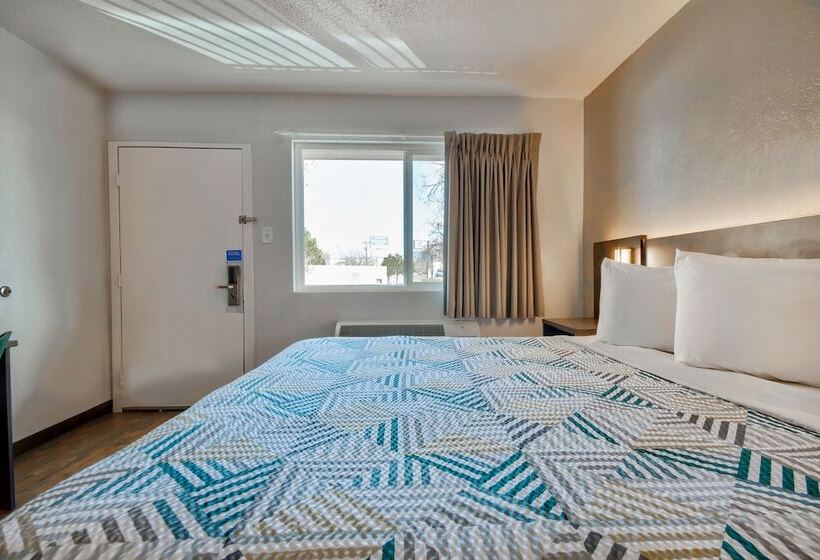Номер Deluxe, Motel 6 Santa Fe