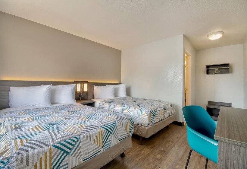 Номер Deluxe, Motel 6 Santa Fe