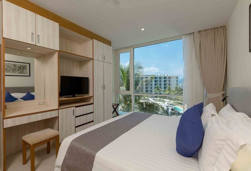 Family Suite, Splash Beach Resort, Maikhao Phuket   Sha Extra Plus