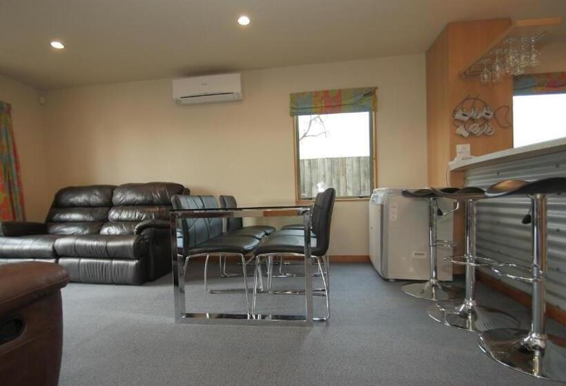 Апартаменты 3 Спальни, Asure Christchurch Classic Motel & Apartments