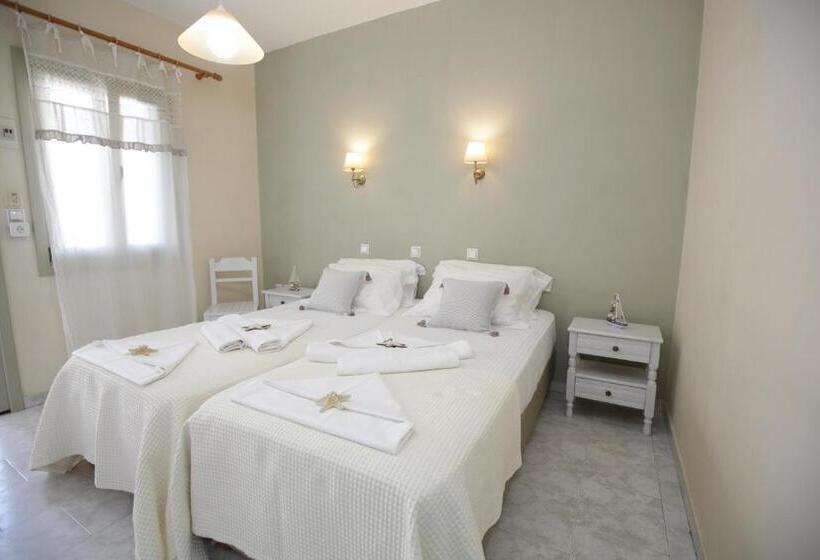 Номер Стандарт Боковой Вид на Море, Alexandra S Rooms