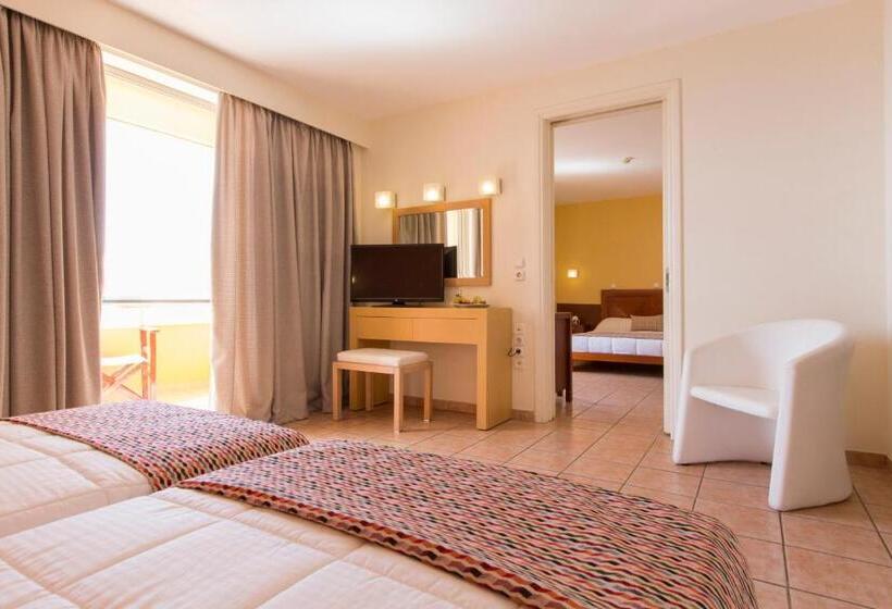 Family Suite, Flisvos Royal Hotel & Suites