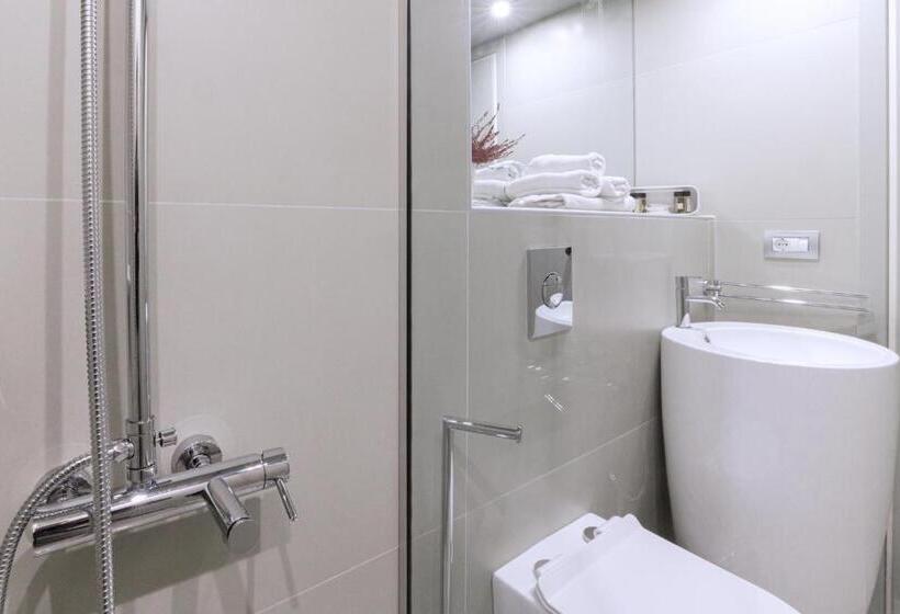 Номер Стандарт Вид на Сад, Flisvos Royal Hotel & Suites