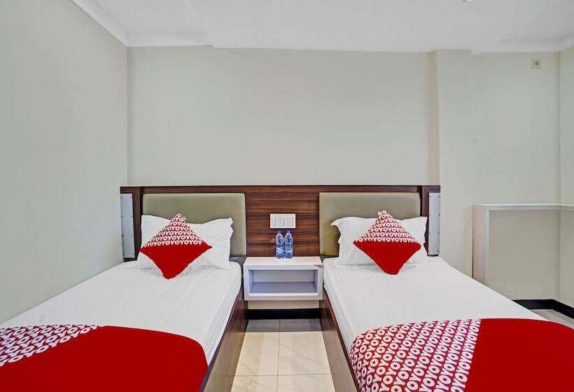 Номер Superior, Oyo 90487 Wisma Kuta Karang Baru