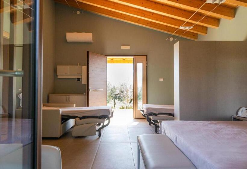 침실 1개 주택, Antico Borgo Molino 7cento Vicino Ai Giardini Di Ninfa