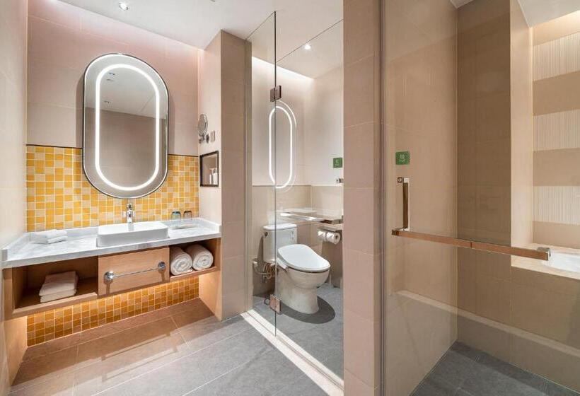 带大床的套房, Holiday Inn Tongren Wanshan, An Ihg