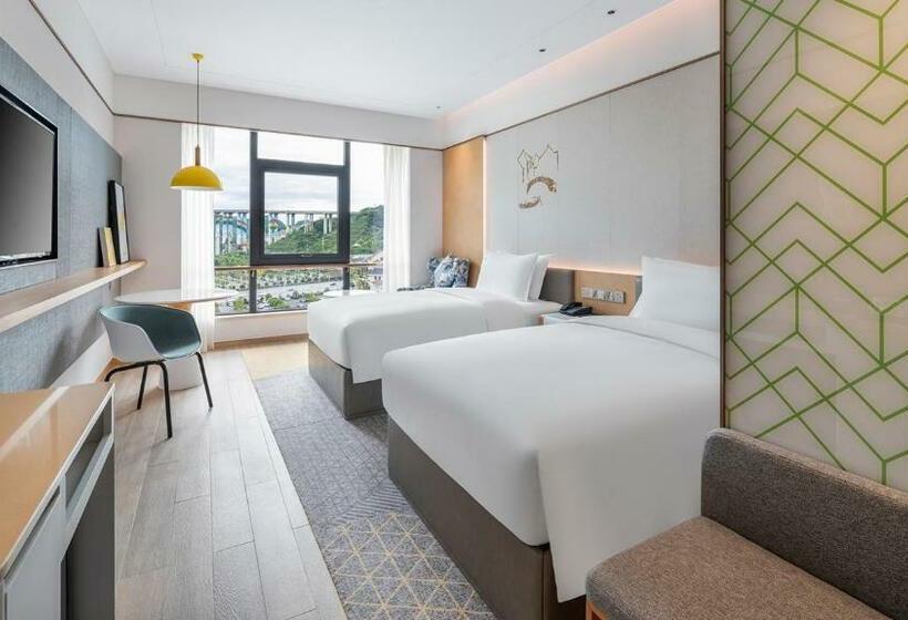 Номер Стандарт, Holiday Inn Tongren Wanshan, An Ihg