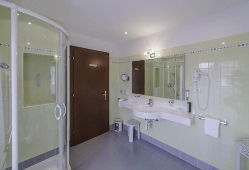 Полулюкс, Boutique Hotel Am Park