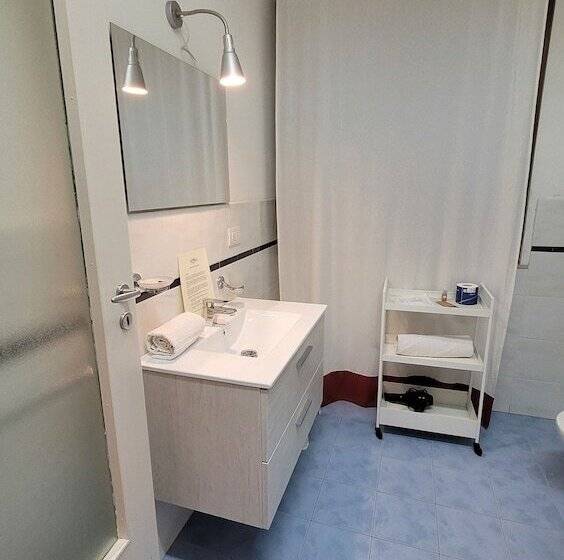 Номер Стандарт, Mare Nostrum Petit Hôtel