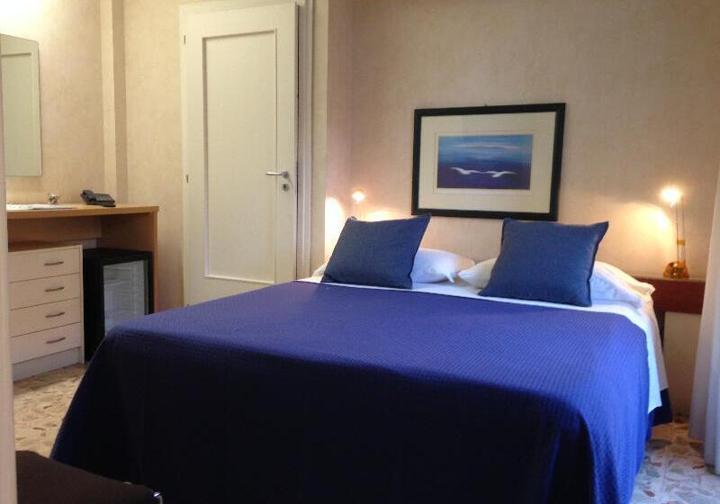 Номер Стандарт, Mare Nostrum Petit Hôtel