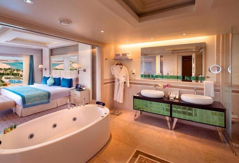 سوییت با چشم‌انداز دریا, Premier Le Reve Hotel & Spa Sahl Hasheesh   Adults Only 16 Years Plus