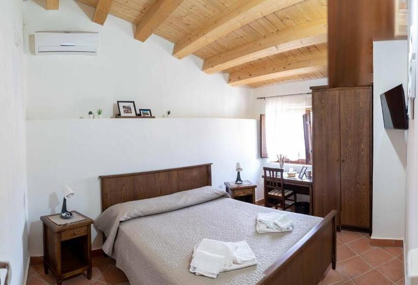 スタンダードルーム, B&b Aria Antica