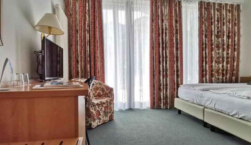 Номер Economy, Brione Green Resort
