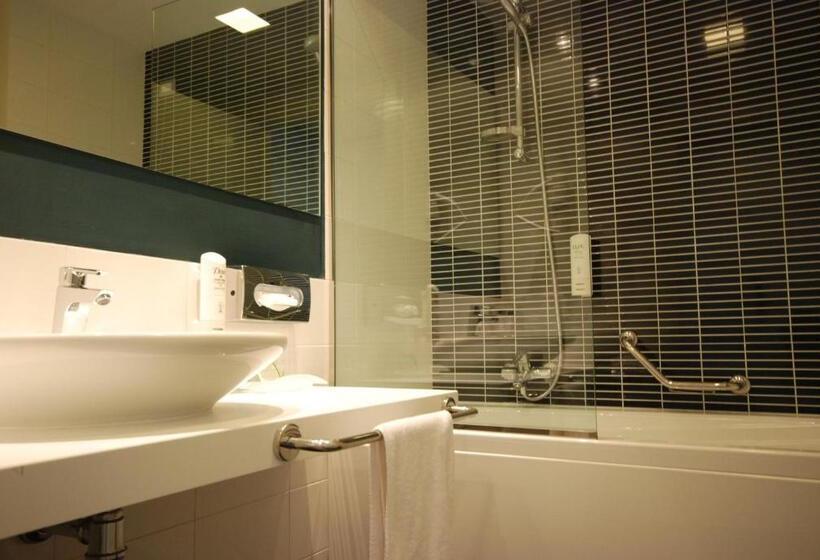 Номер Стандарт, Holiday Inn Milan Nord Zara, An Ihg