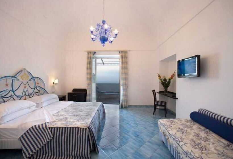 Четырехместный Номер Стандарт Вид на Море, Palazzo Marzoli Charme Resort  Small Luxury