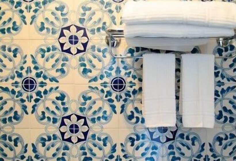 Люкс Вид на Море, Palazzo Marzoli Charme Resort  Small Luxury