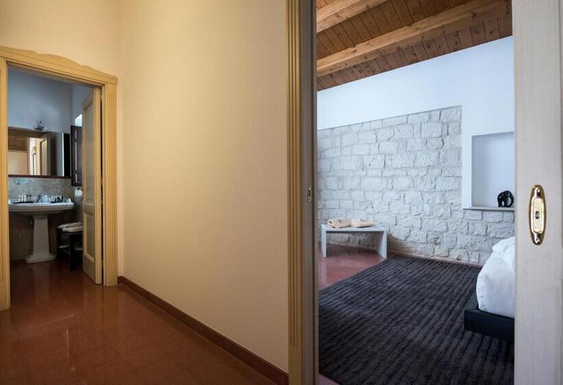 Полулюкс, Pietre Nere Resort & Spa