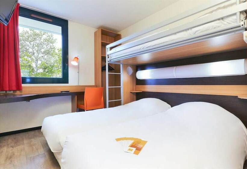 Номер Стандарт, Première Classe Paris Ouest Gennevilliers