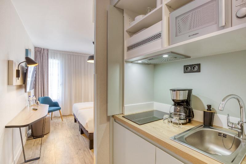 Студия Стандарт, Appart City Confort Paris Clichy  Mairie