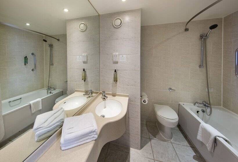 스위트 킹사이즈 침대, Holiday Inn Liverpool City Centre, An Ihg