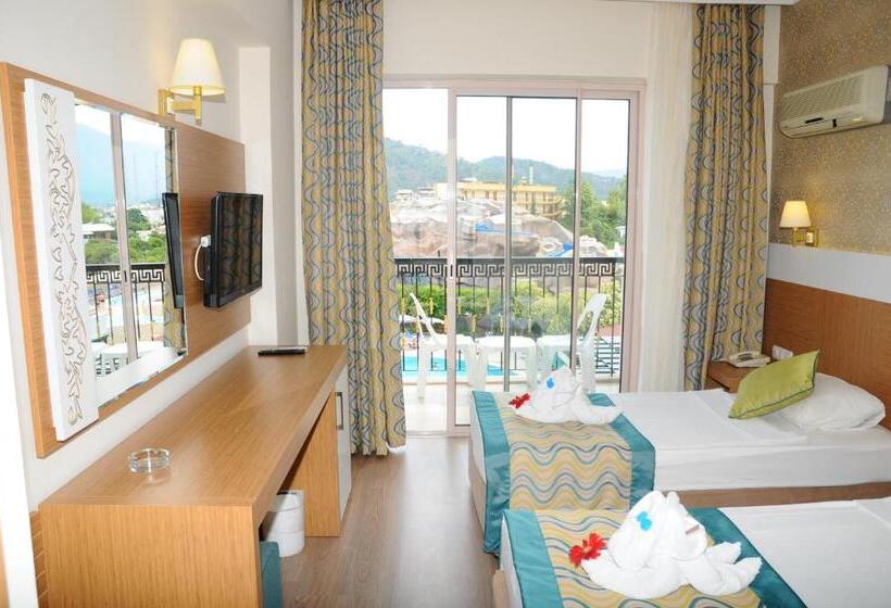 标准三人间, Kemer Dream