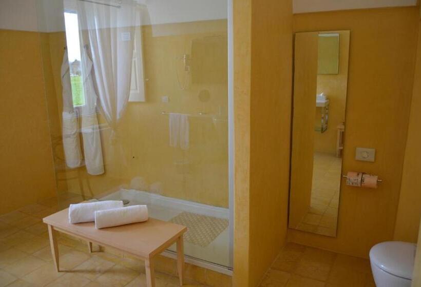 스위트, Relais Masseria Villa Cenci