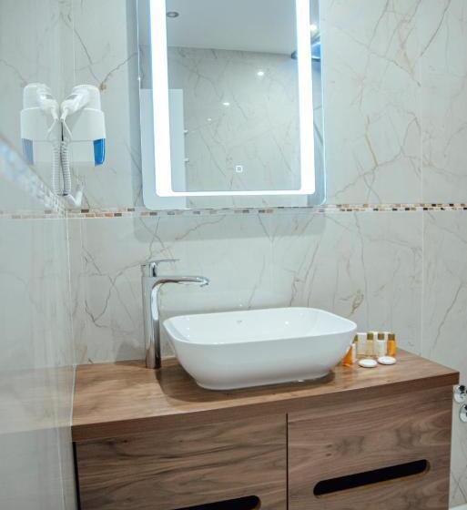 آپارتمان 1 خوابه, Mk Premier