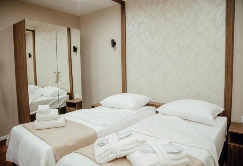 آپارتمان 1 خوابه, Mk Premier