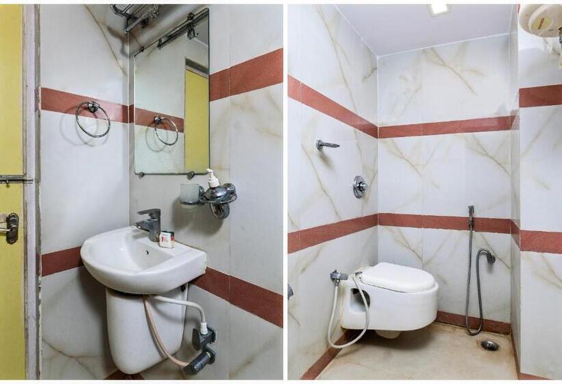 Номер Стандарт, Oyo 9930  Avs Residency