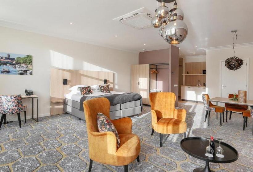 سوییت جونیور لوکس, Boutique Hotel Jeroen