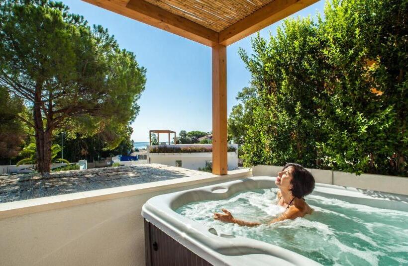 Номер Стандарт с Гидромассажем, Noha Lifestyle Hotel   Adults Only