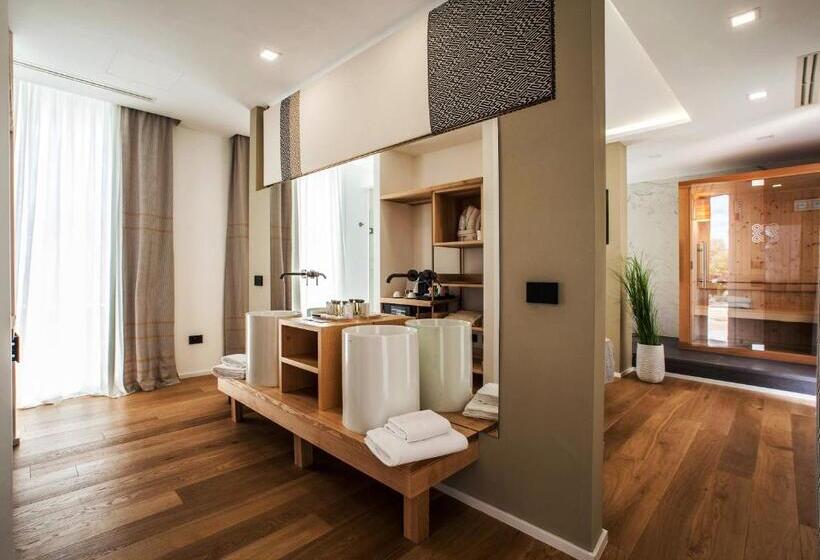 Президентский Люкс, Noha Lifestyle Hotel   Adults Only