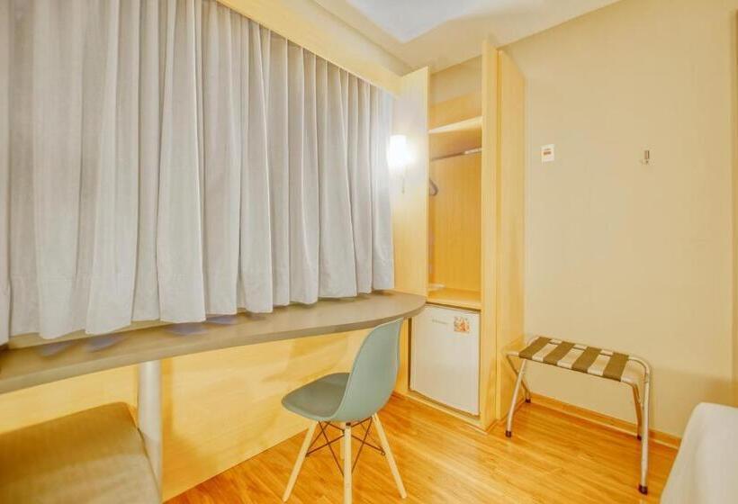 اتاق استاندارد, Hus Hotel Dourados