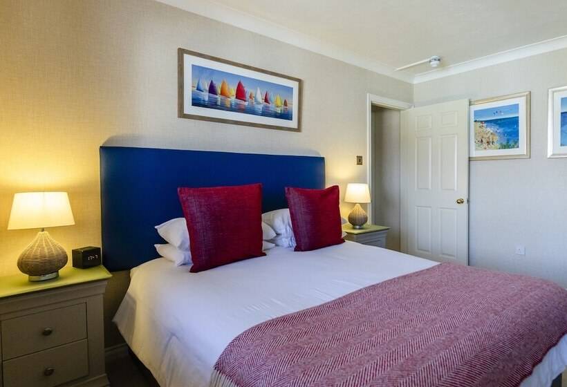 Номер Классика Двуспальная Кровать, The Beachcroft Hotel, Bw Signature Collection