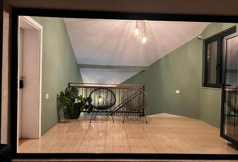 اتاق استاندارد, Condesa