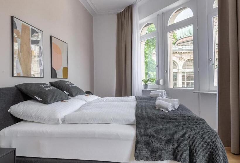 带阳台套房, Limehome Badenbaden Baderstraße