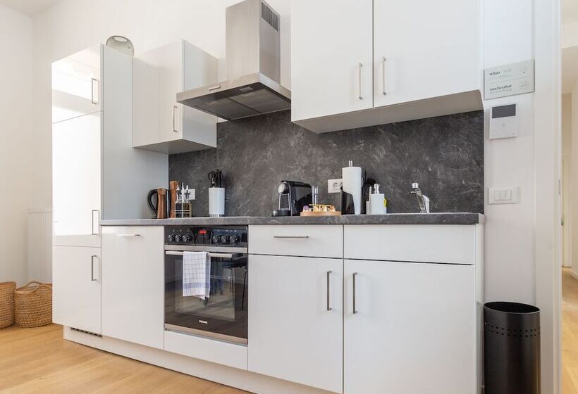 带2个卧室的套房, Limehome Badenbaden Baderstraße