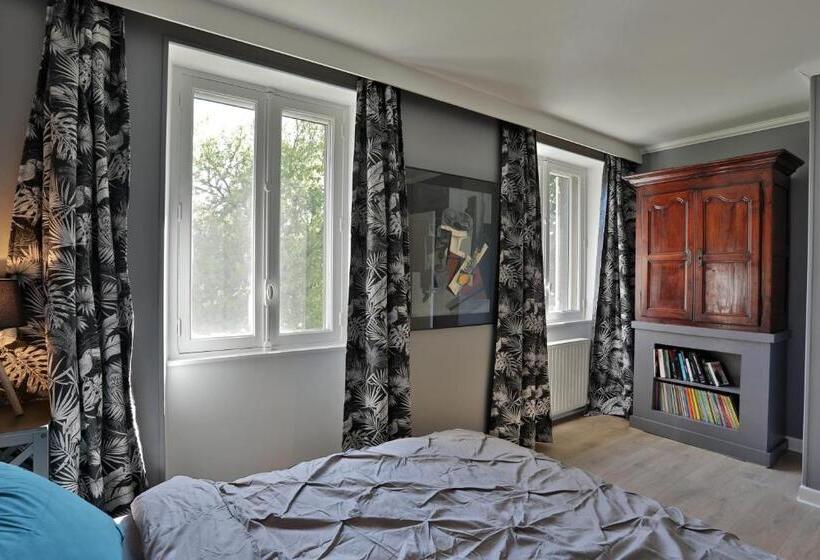 Family Suite, La Chapelle Aux Acacias