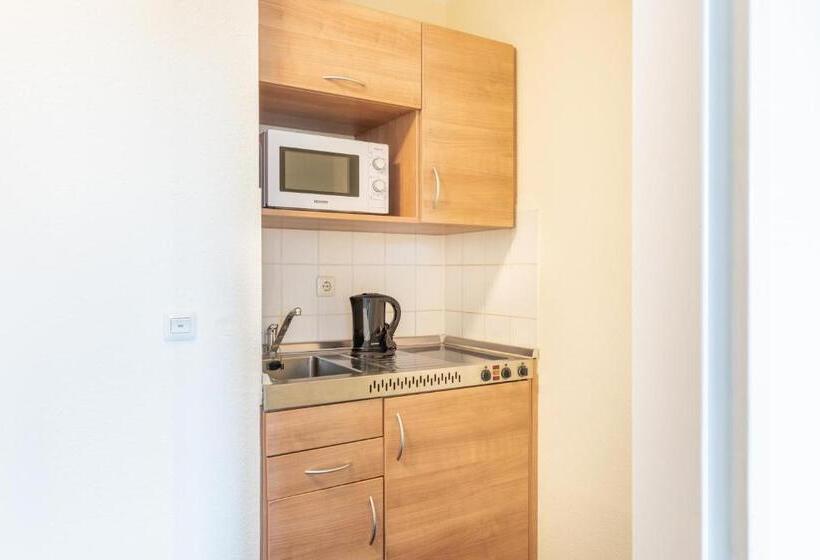 Номер Стандарт Трехместный, Acora Bochum Living The City   Apartments