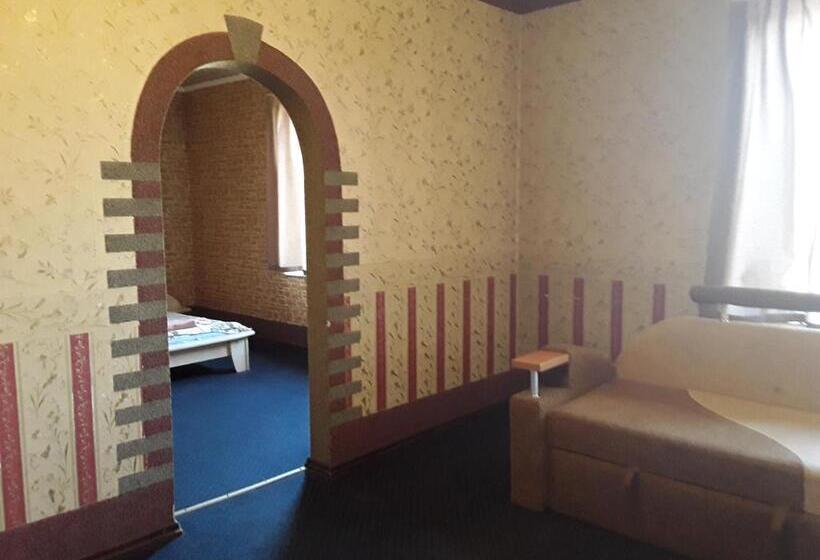 Трехместный Президентский, Motel Ararat