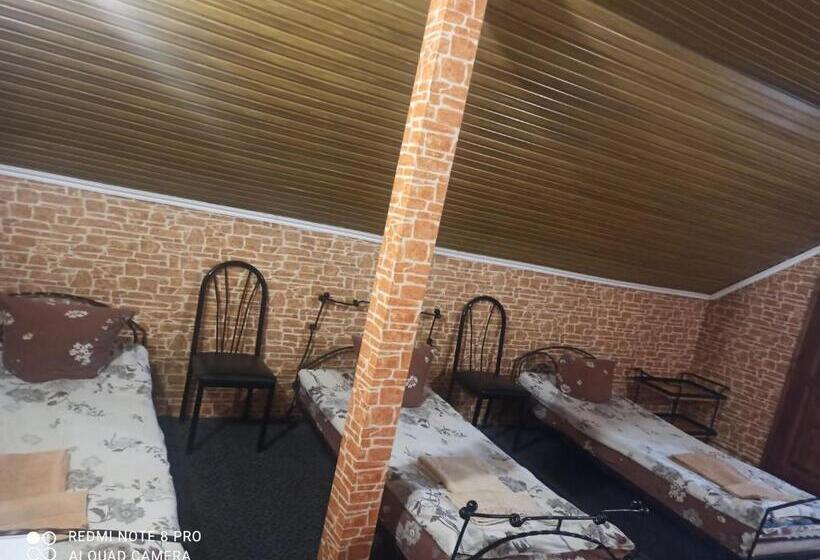 Трехместный Номер Классика, Motel Ararat