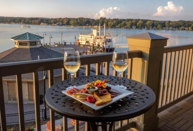 Студио Стандарт Кровать Кинг, Chautauqua Harbor Hotel   Jamestown