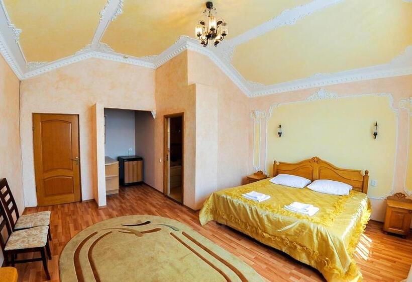 Номер Superior, Shklo Motel