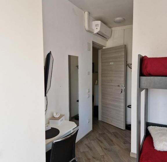 Четырехместный Номер Стандарт, Beb Casa Di Lia